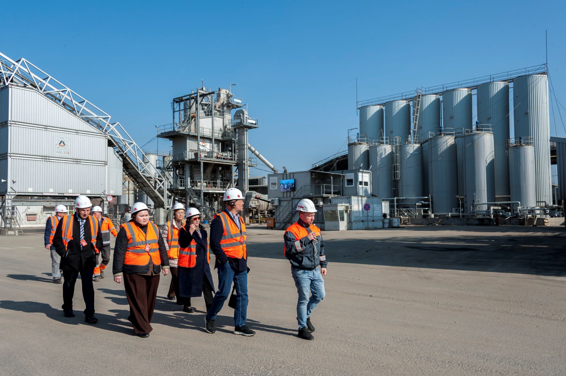 Сезон стартовал на международном уровне